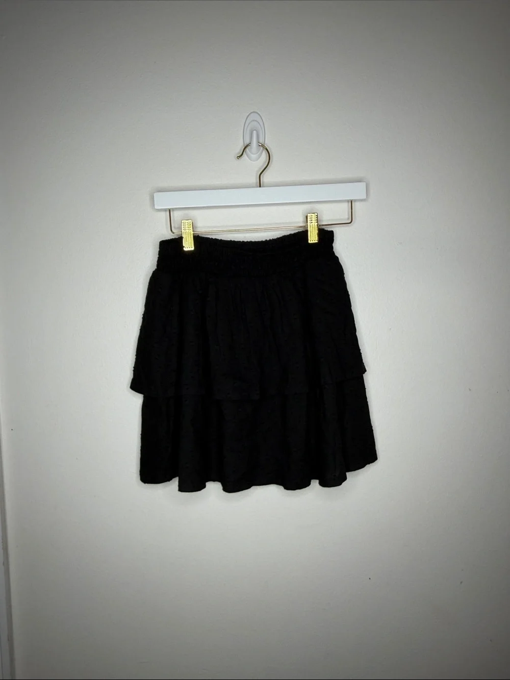 Old Navy Girl’s Black Tiered Ruffle Skirt